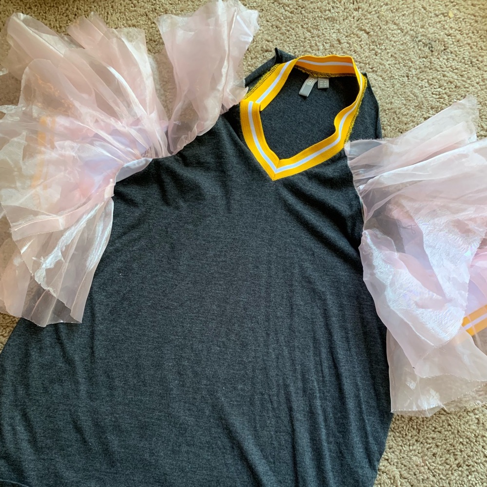 Fancy tee